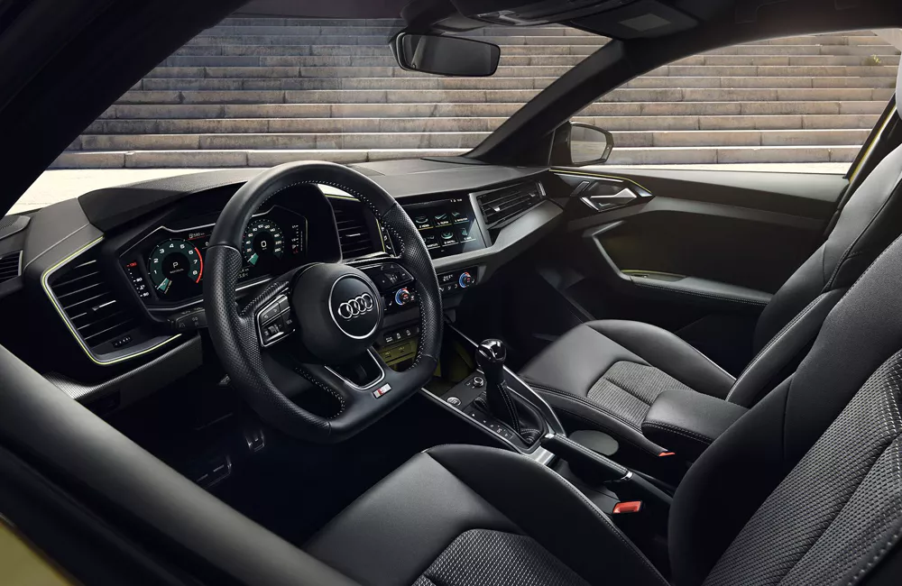 Интерьер Audi A1